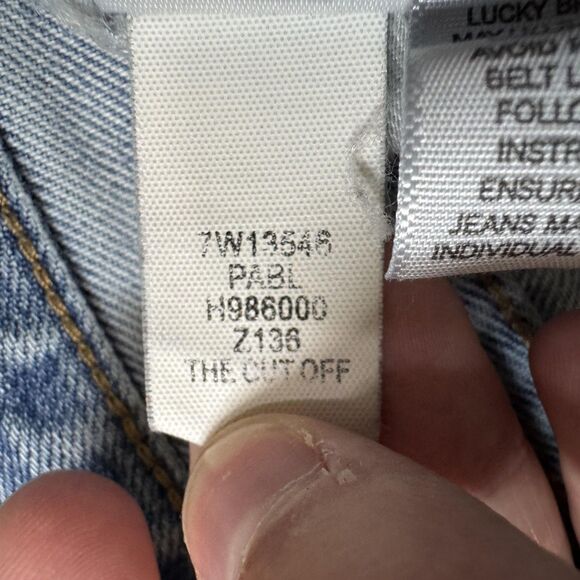 Lucky Brand The Cut Off Shorts Womens 6/28 Light Wash Denim Distressed Lace - Picture 9 of 12